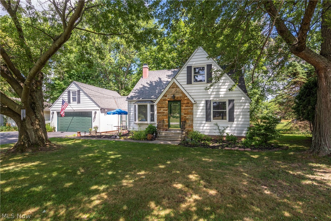 527 Oakes Road Broadview Heights, OH 44147 - Photo 1 of 3 Welcome to 527 Oakes Rd, Broadview Hts