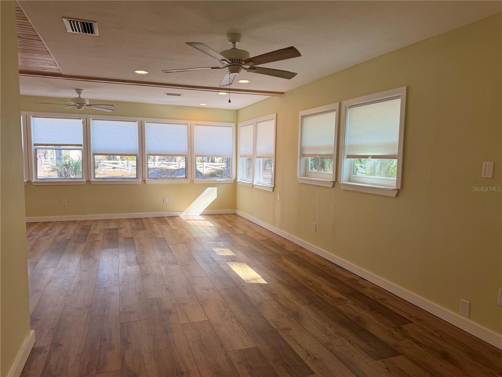 53706 River Trace Road Astor, FL 32102 - Photo 15 of 35