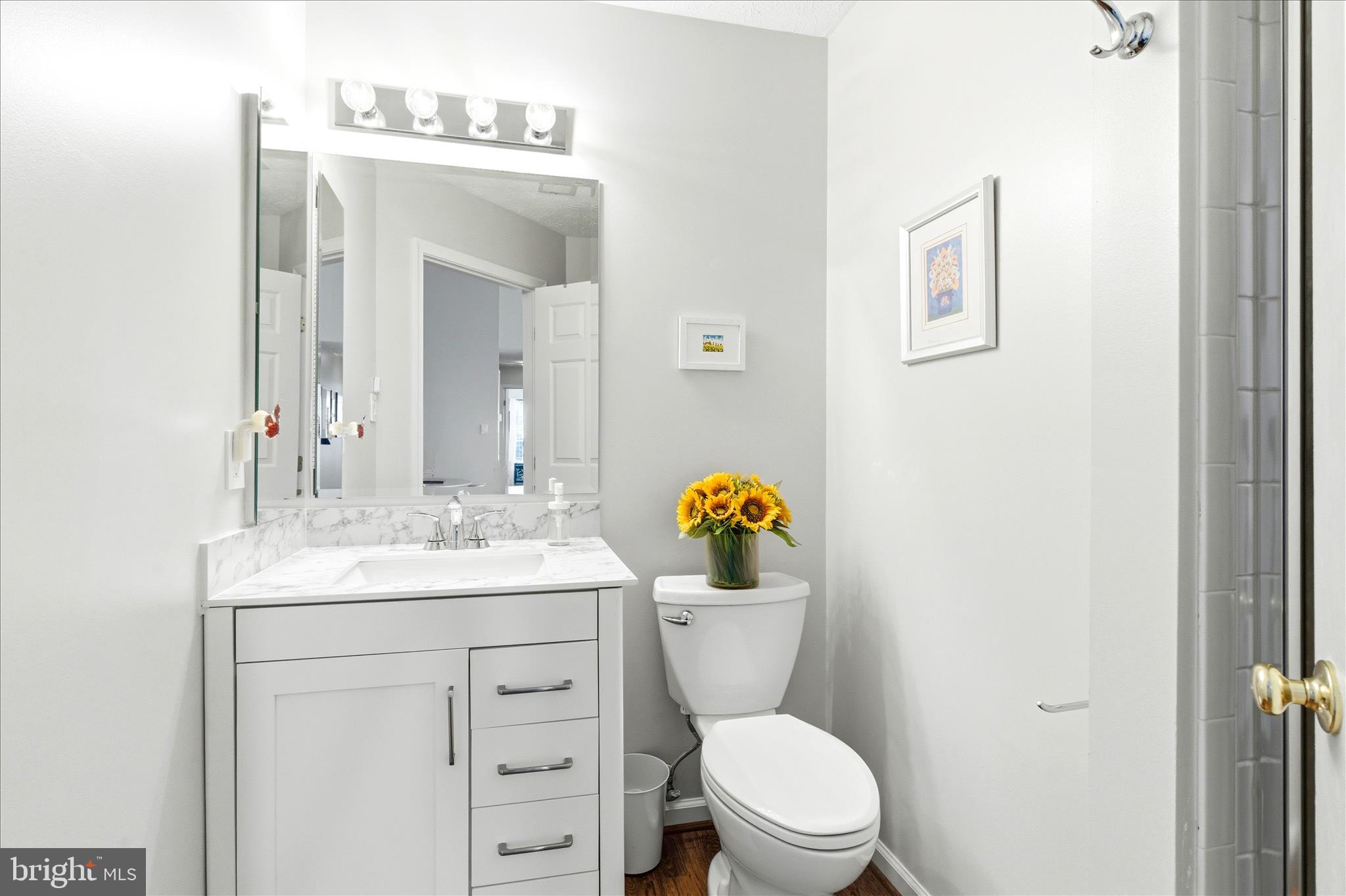 6391 Rutherford Court, Unit J Frederick, MD 21703 - Photo 17 of 20 Hall Bath