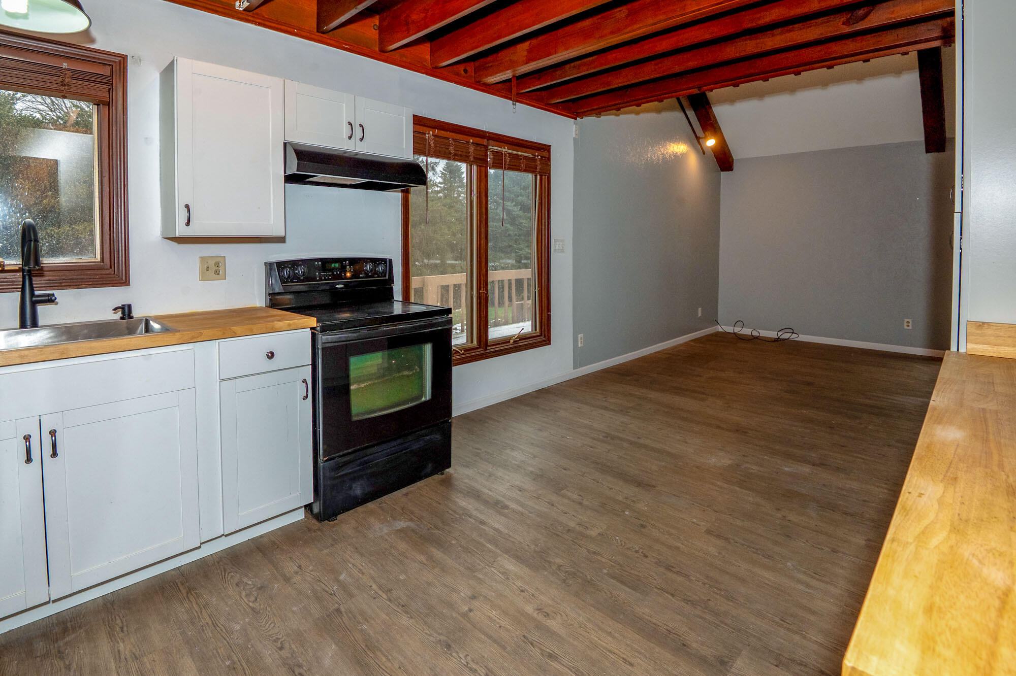 4995 Highway 12 Buchanan, MI 49107 - Photo 14 of 43 KITCHEN 3