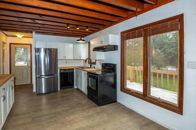 $340,000 | 4995 Highway 12, Buchanan, MI 49107