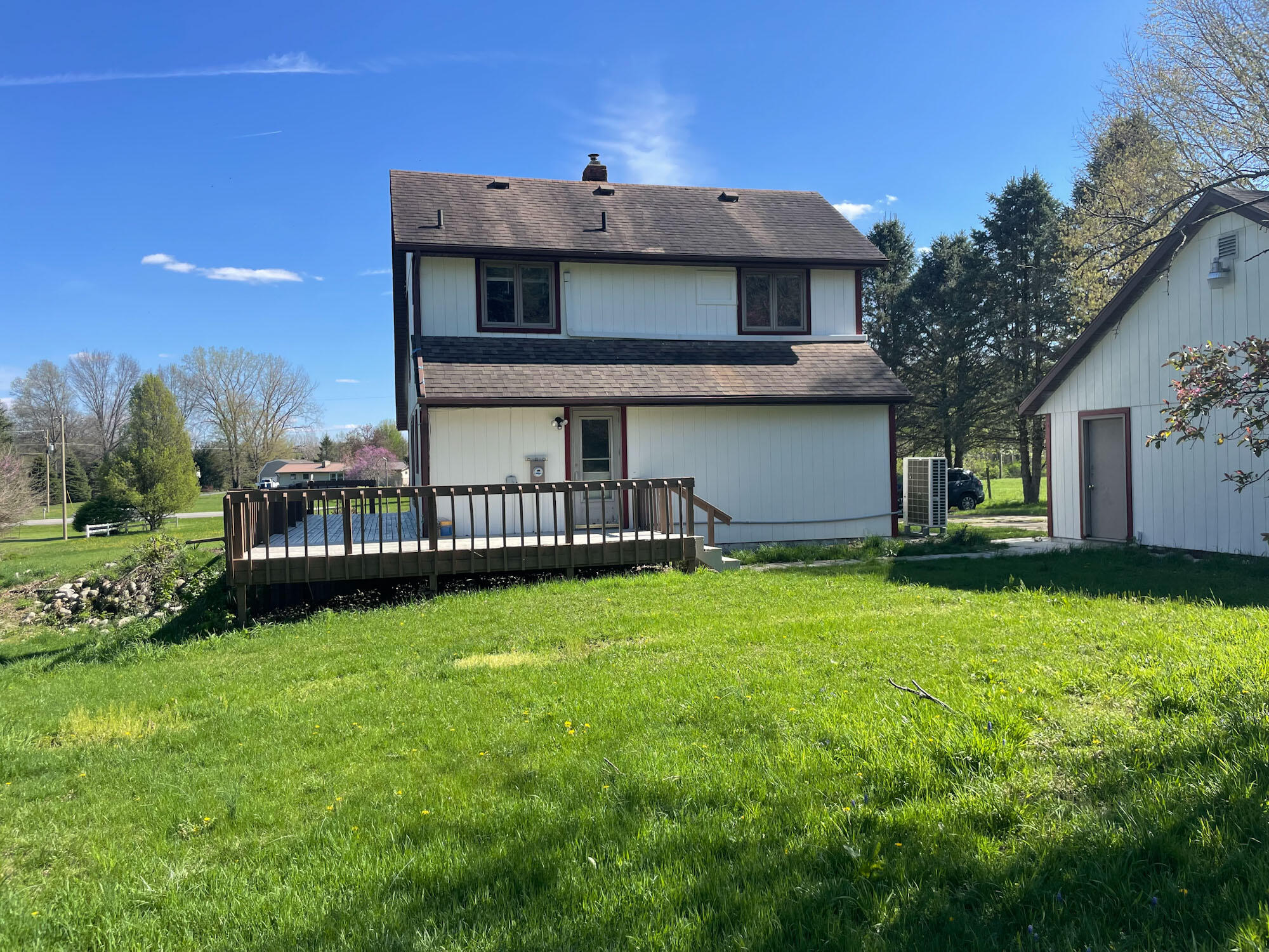 4995 Highway 12 Buchanan, MI 49107 - Photo 42 of 43 0426 rear ext 2