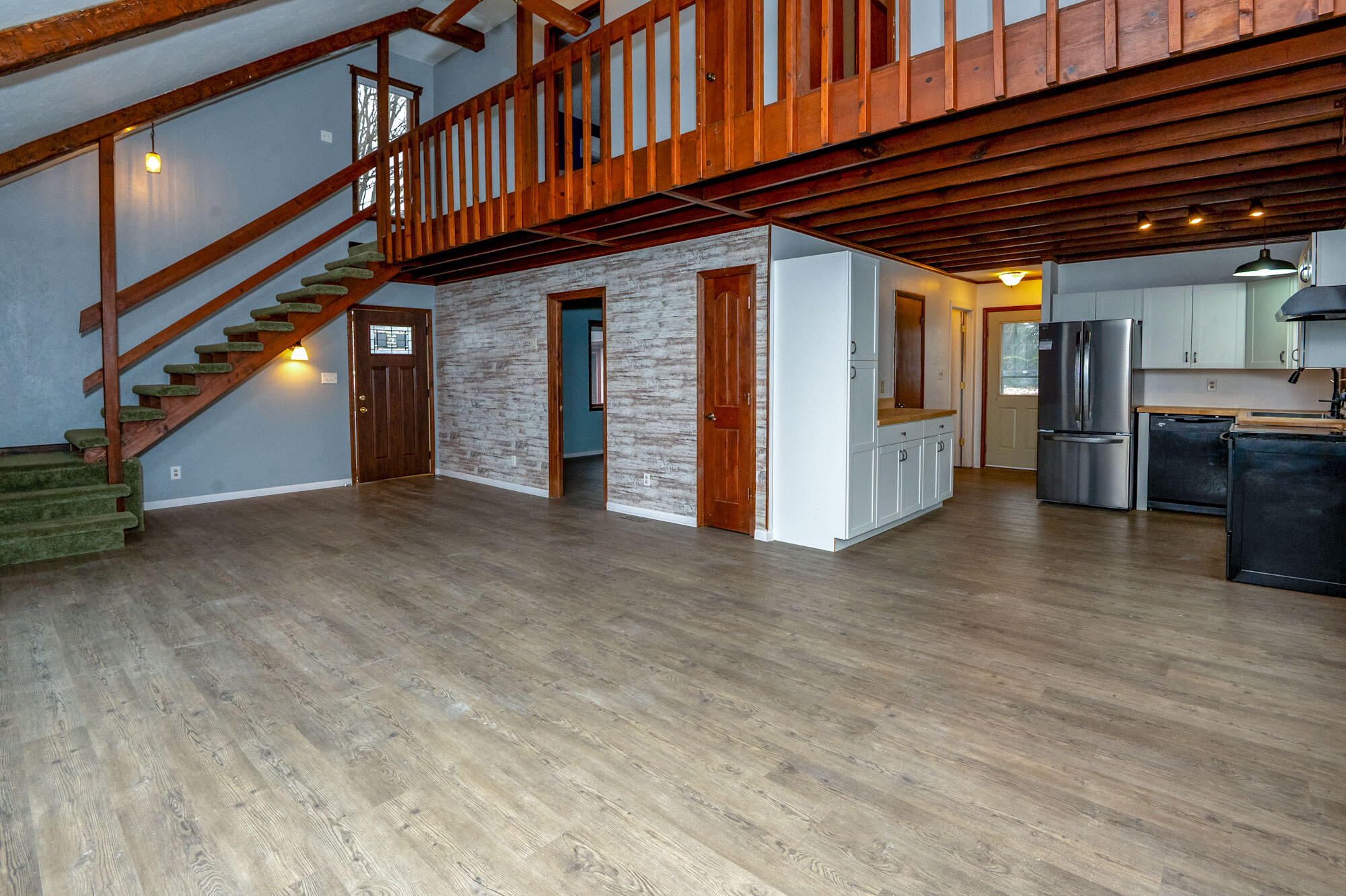 4995 Highway 12 Buchanan, MI 49107 - Photo 6 of 43 LR & ENTRY & KITCHEN