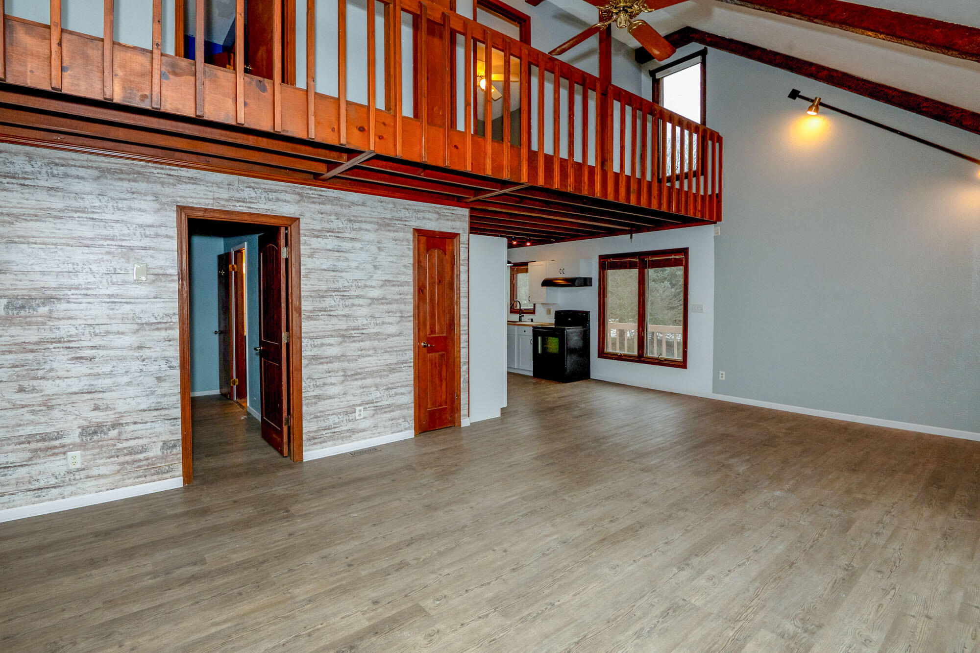 4995 Highway 12 Buchanan, MI 49107 - Photo 9 of 43 LR & UL