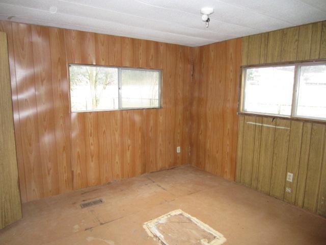 907 Cass Street Dresden, OH 43821 - Photo 3 of 8