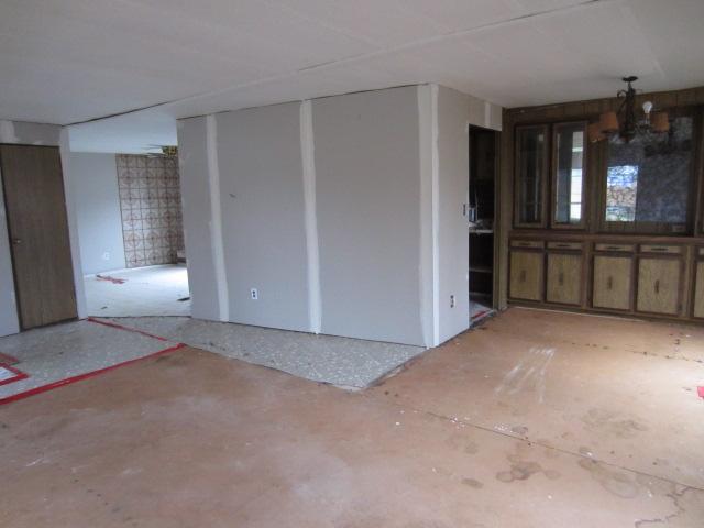 907 Cass Street Dresden, OH 43821 - Photo 6 of 8
