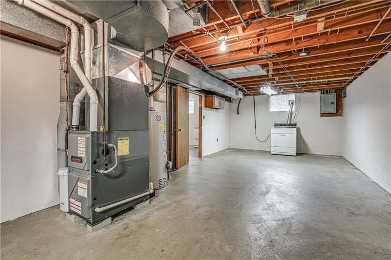 100 Ridge Road Cheswick, PA 15024 - Photo 18 of 25