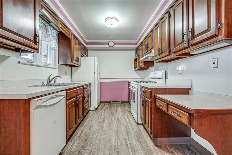 100 Ridge Road Cheswick, PA 15024 - Photo 3 of 25