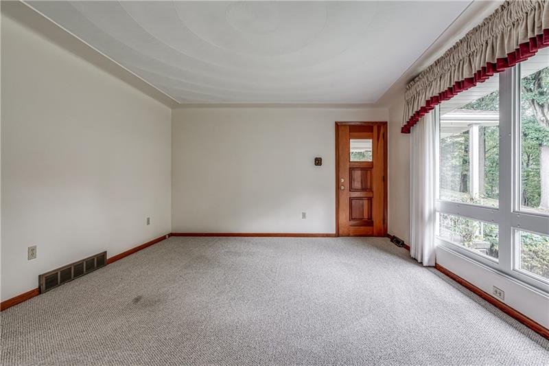 100 Ridge Road Cheswick, PA 15024 - Photo 8 of 25