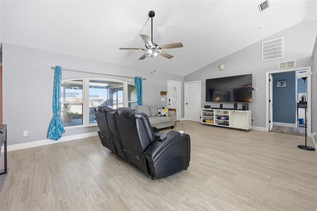 2428 Southwest 147 Place Road Ocala, FL 34473 - Photo 7 of 47