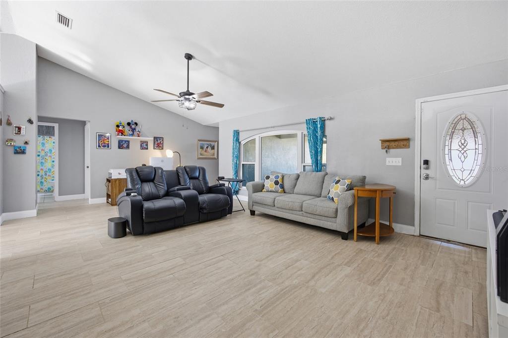 2428 Southwest 147 Place Road Ocala, FL 34473 - Photo 8 of 47