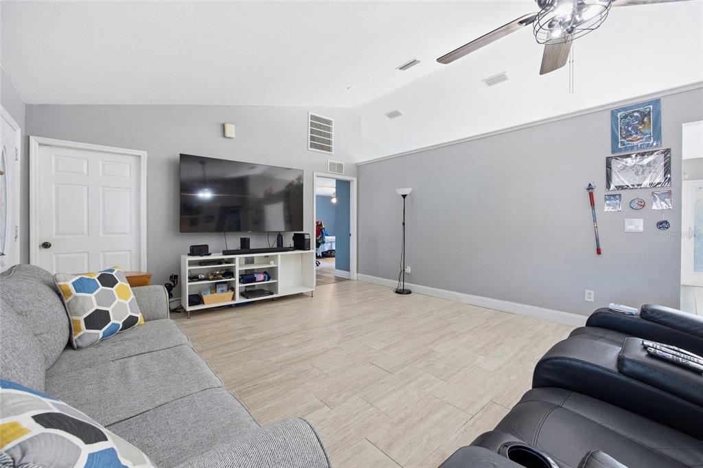 2428 Southwest 147 Place Road Ocala, FL 34473 - Photo 9 of 47