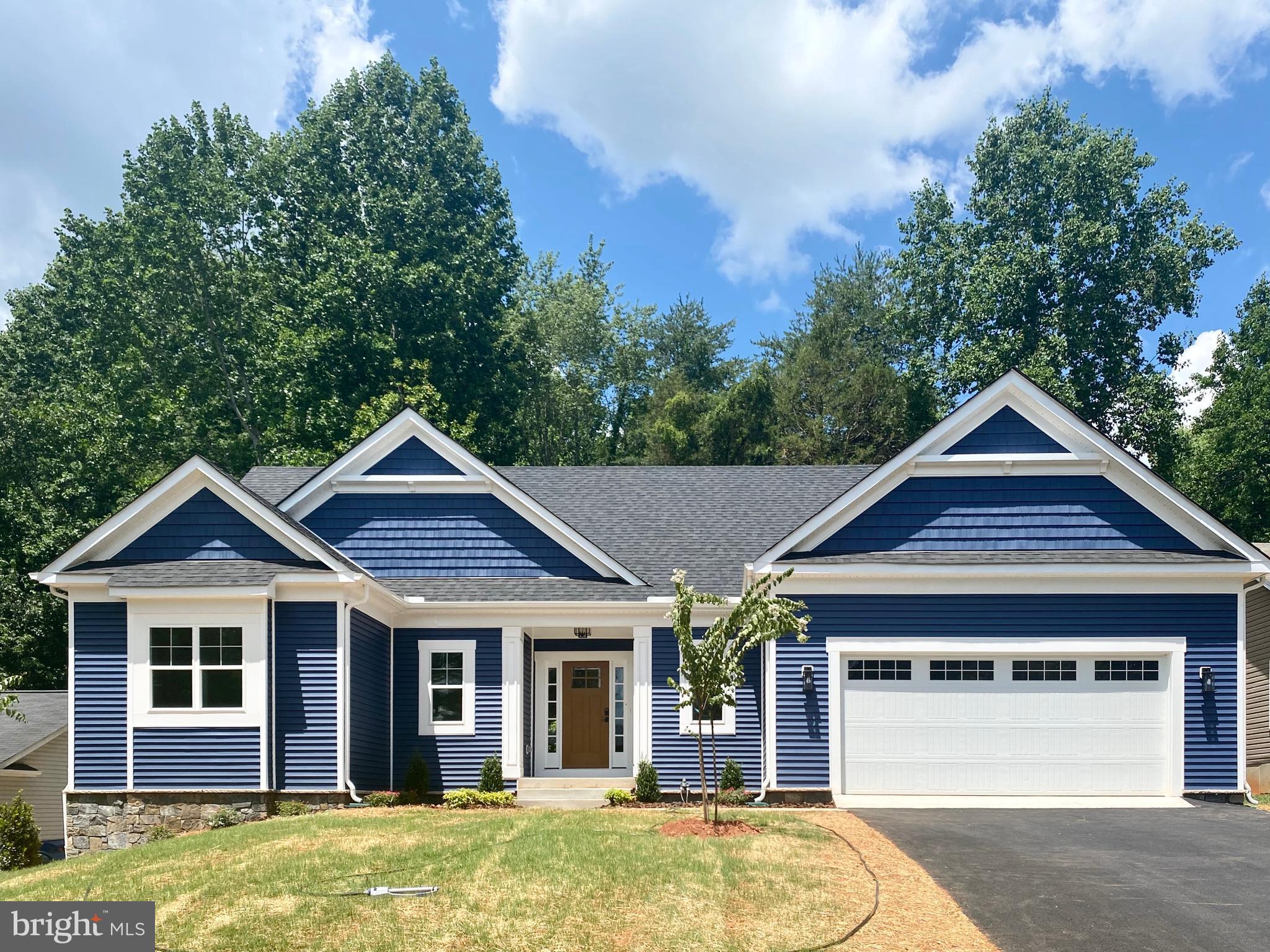 403 Harrison Circle Locust Grove, VA 22508 - Photo 2 of 48 Located near the beach!