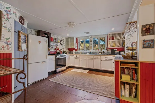 $439,000 | 1212 Bristol Road, Bristol, ME 04539