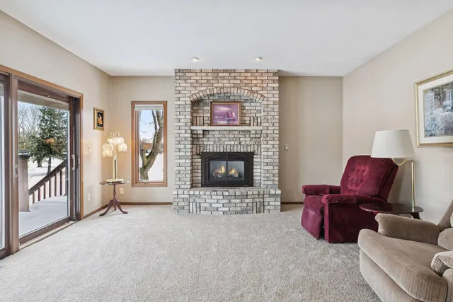 $650,000 | 6233 Kelvin Avenue North, Stillwater, MN 55082