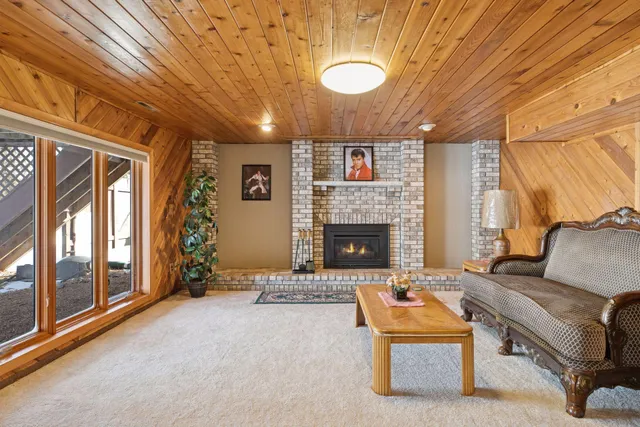 $650,000 | 6233 Kelvin Avenue North, Stillwater, MN 55082