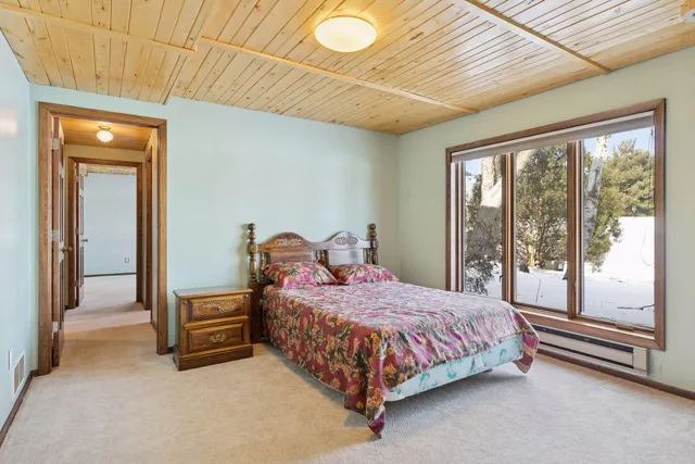 $650,000 | 6233 Kelvin Avenue North, Stillwater, MN 55082