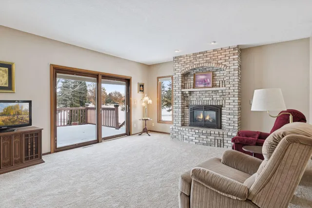 $650,000 | 6233 Kelvin Avenue North, Stillwater, MN 55082