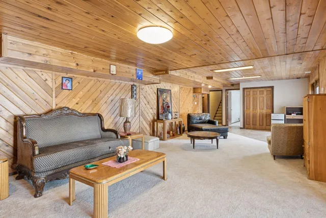 $650,000 | 6233 Kelvin Avenue North, Stillwater, MN 55082