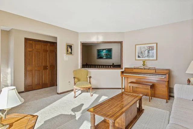 $650,000 | 6233 Kelvin Avenue North, Stillwater, MN 55082