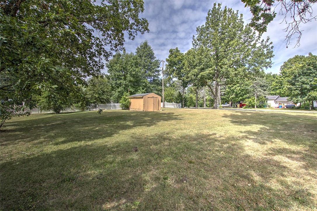 2207 Forest Crest Drive Decatur, IL 62521 - Photo 29 of 31