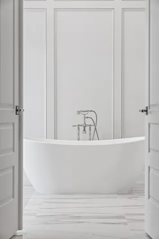 a close view of sink and tap