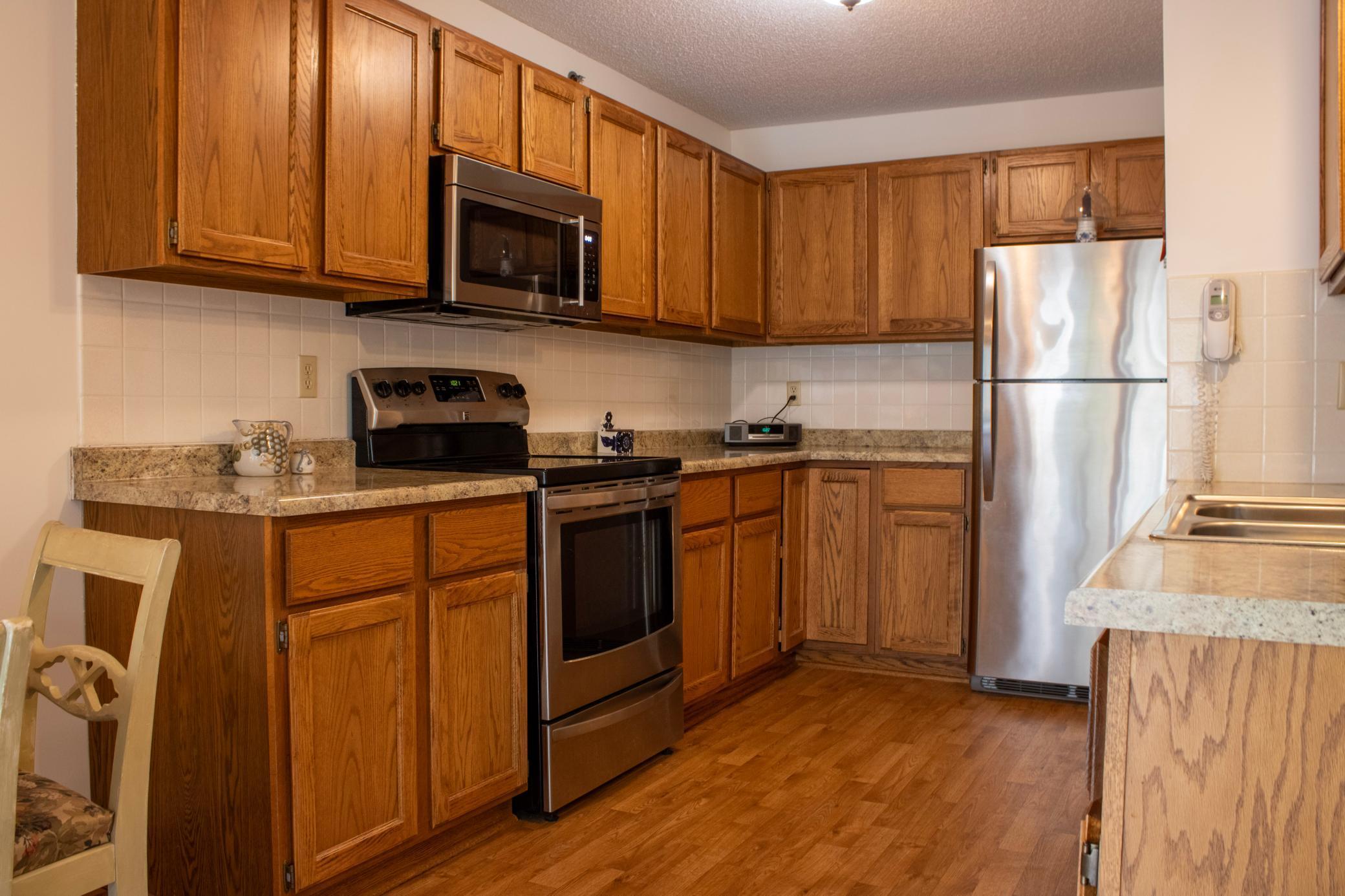 32 11th Avenue South, Unit 305 Hopkins, MN 55343 - Photo 11 of 27
