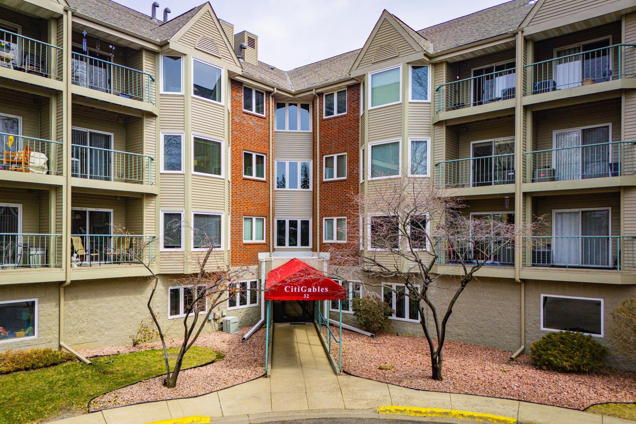 32 11th Avenue South, Unit 305 Hopkins, MN 55343 - Photo 23 of 27