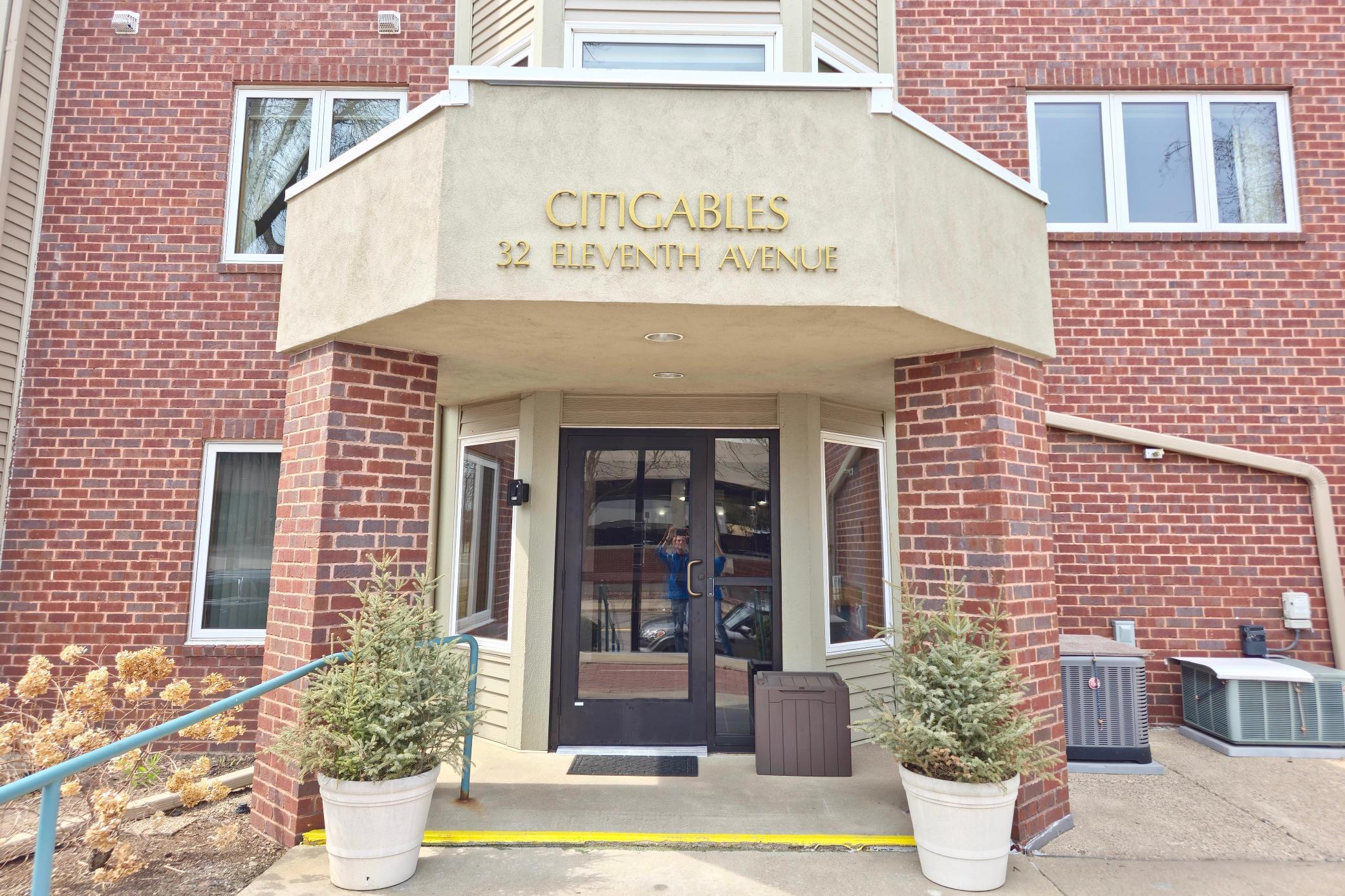 32 11th Avenue South, Unit 305 Hopkins, MN 55343 - Photo 24 of 27