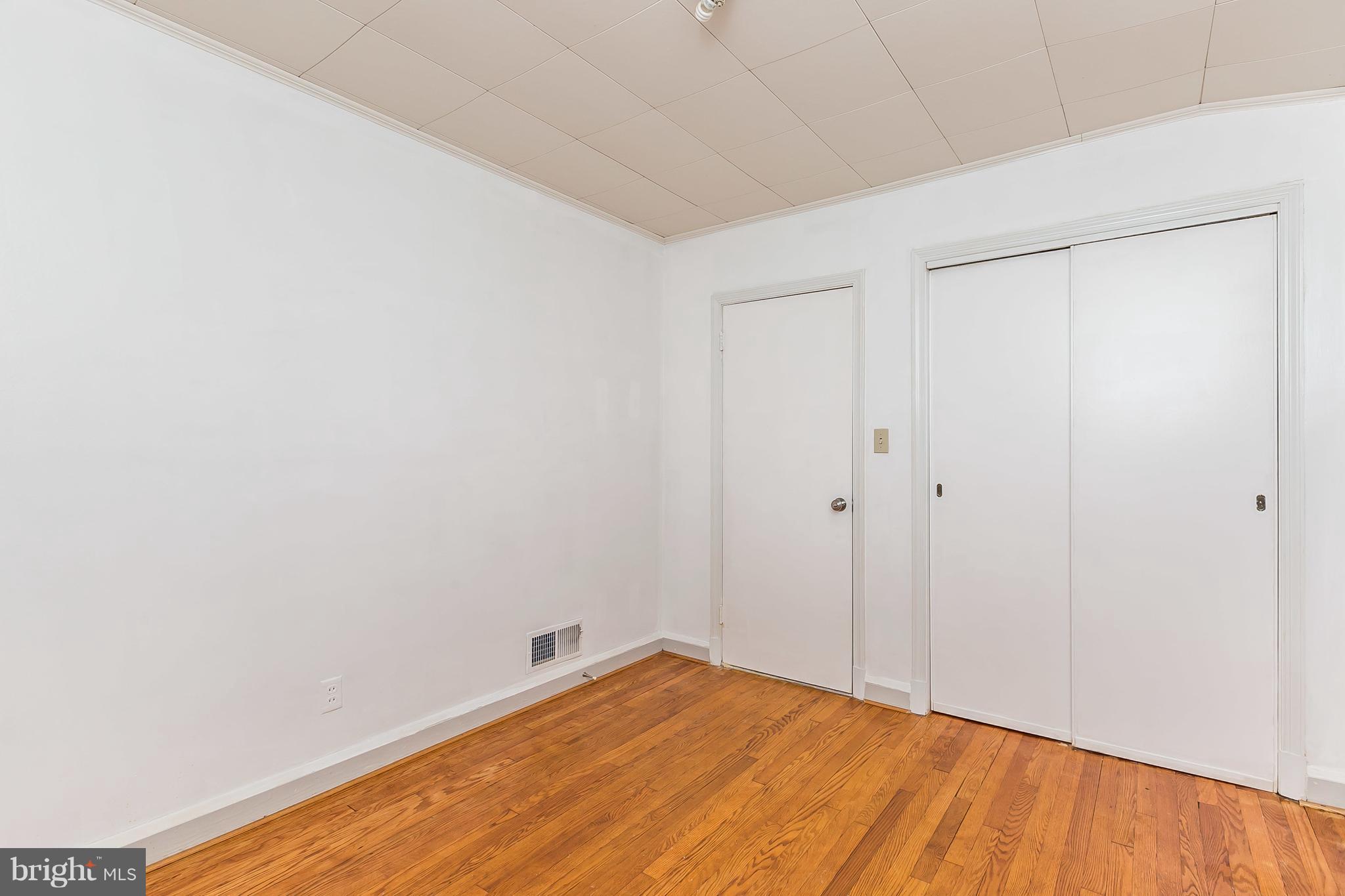 7116 York Road Baltimore, MD 21212 - Photo 23 of 30 Bedroom