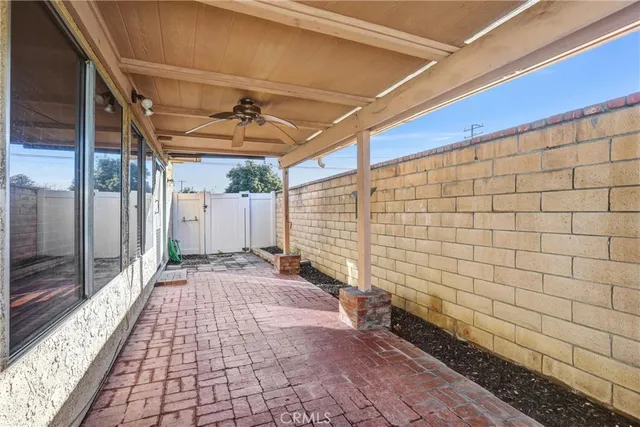 a view of a pathway of a house