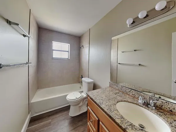 $4,220 | Sunset, Miami, FL 33173