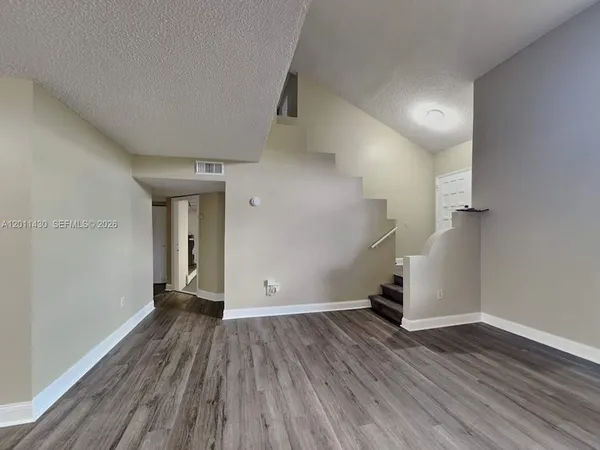 $4,220 | Sunset, Miami, FL 33173