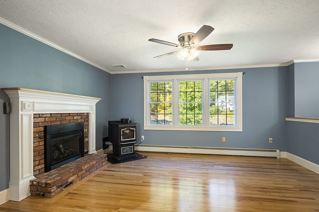 11 Ralph Road Princeton, MA 01541 - Photo 4 of 26