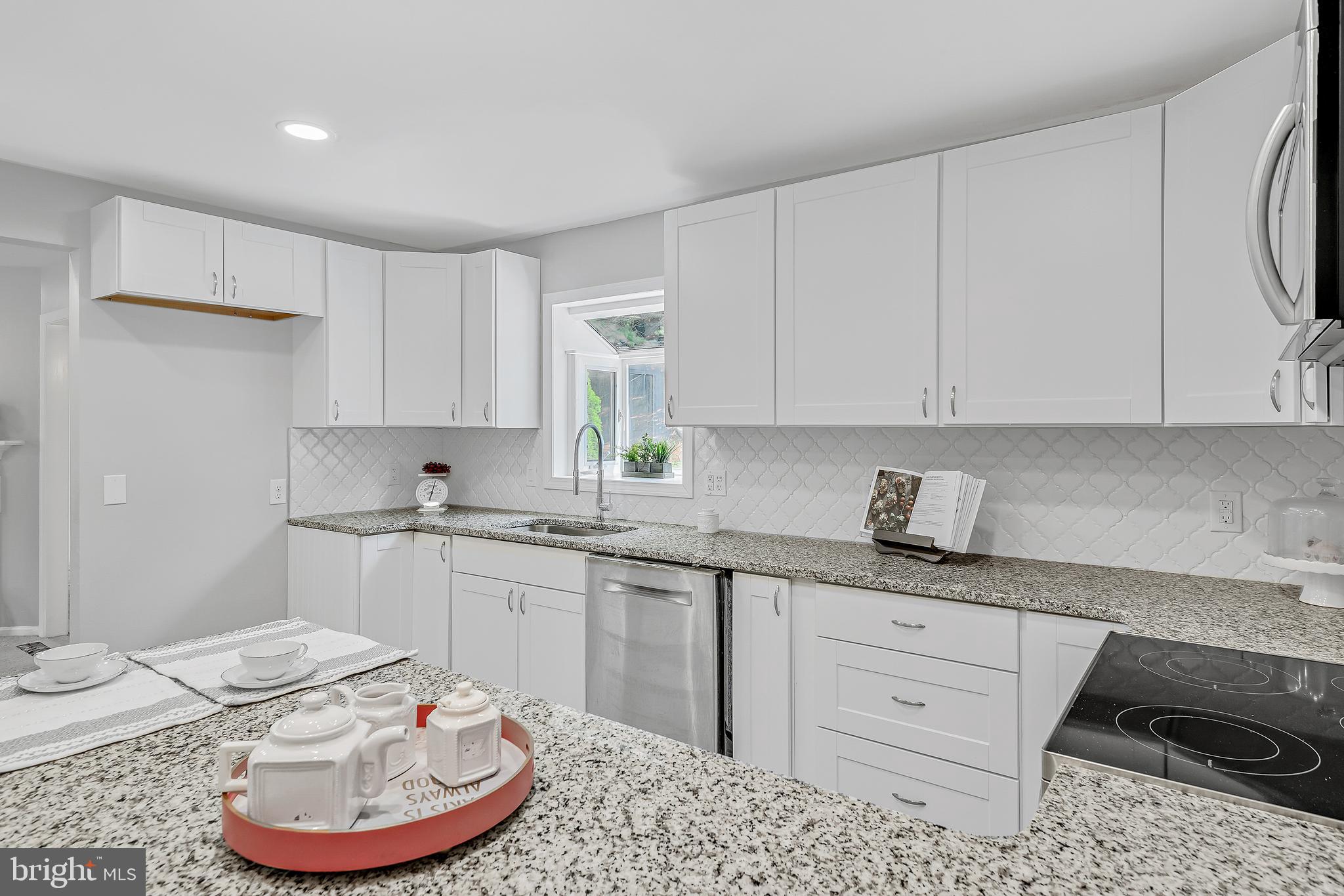 4471 Nantucket Road Harrisburg, PA 17112 - Photo 9 of 36 Gallery Image 9