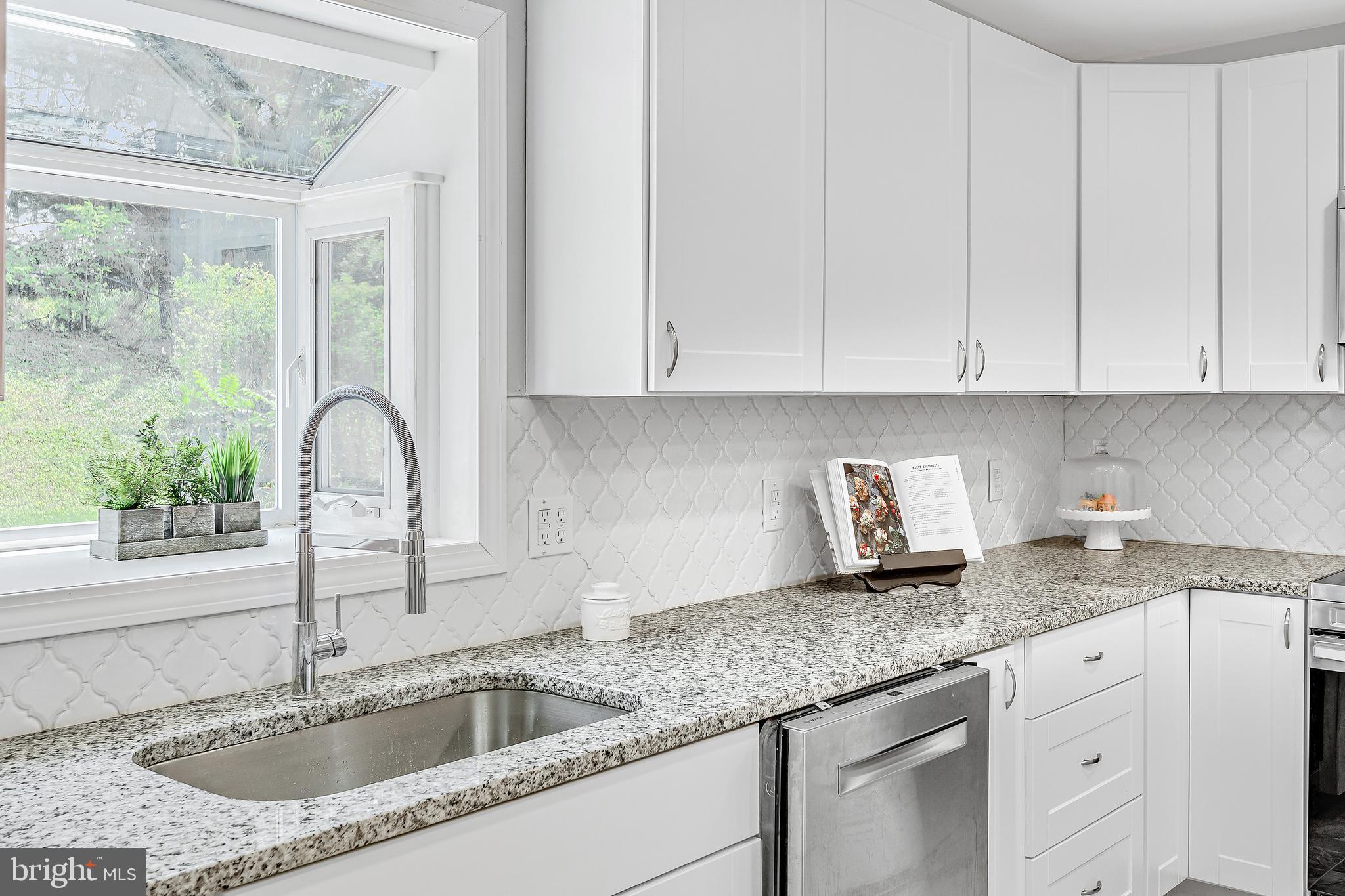 4471 Nantucket Road Harrisburg, PA 17112 - Photo 10 of 36 Gallery Image 10