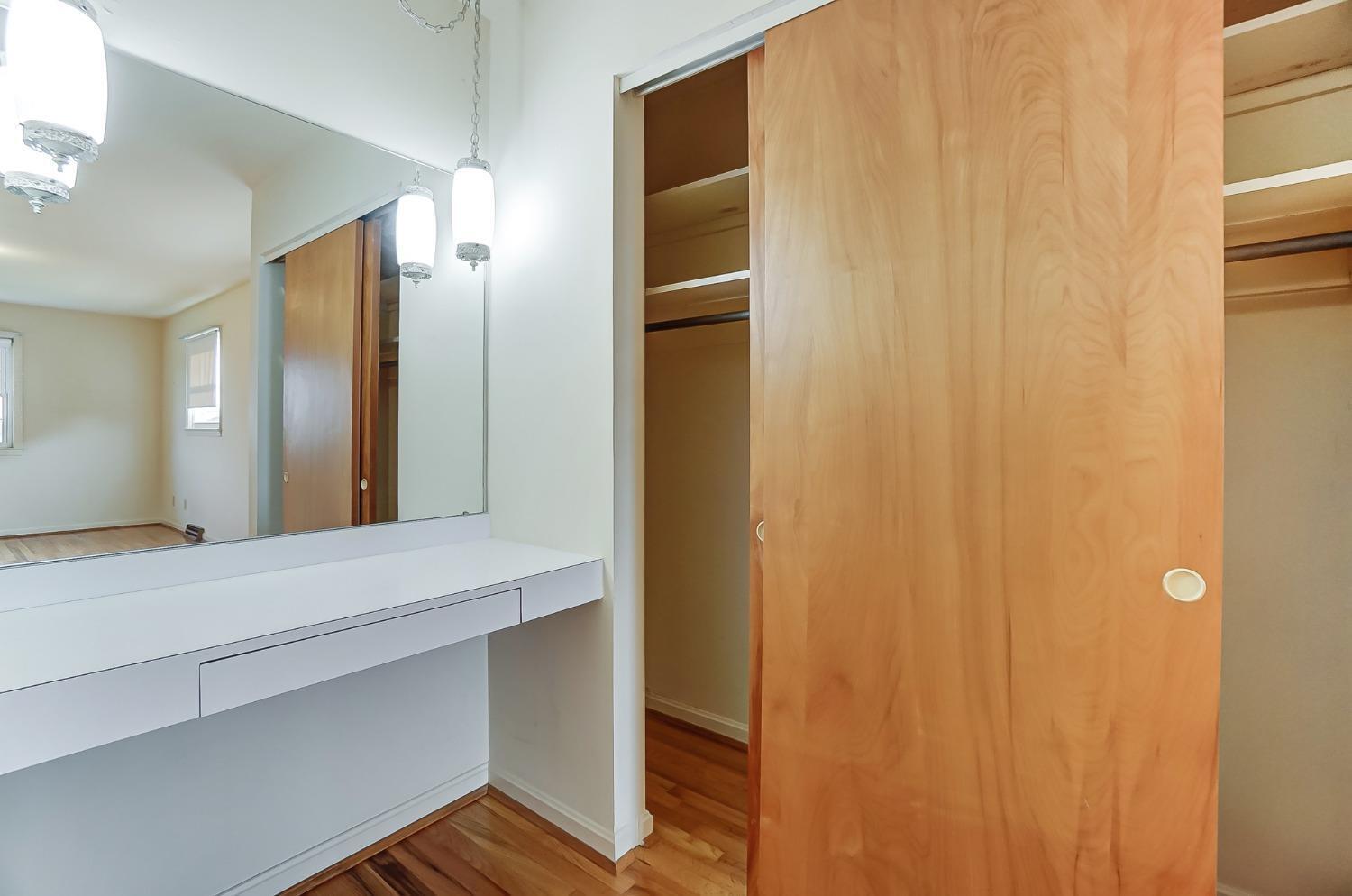 2413 South Road Cincinnati, OH 45233 - Photo 12 of 24 Gallery Image 12