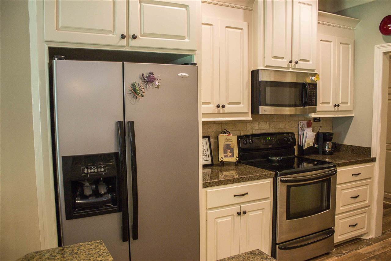 308 Azalea Court Brandon, MS 39047 - Photo 15 of 46 Photo 15