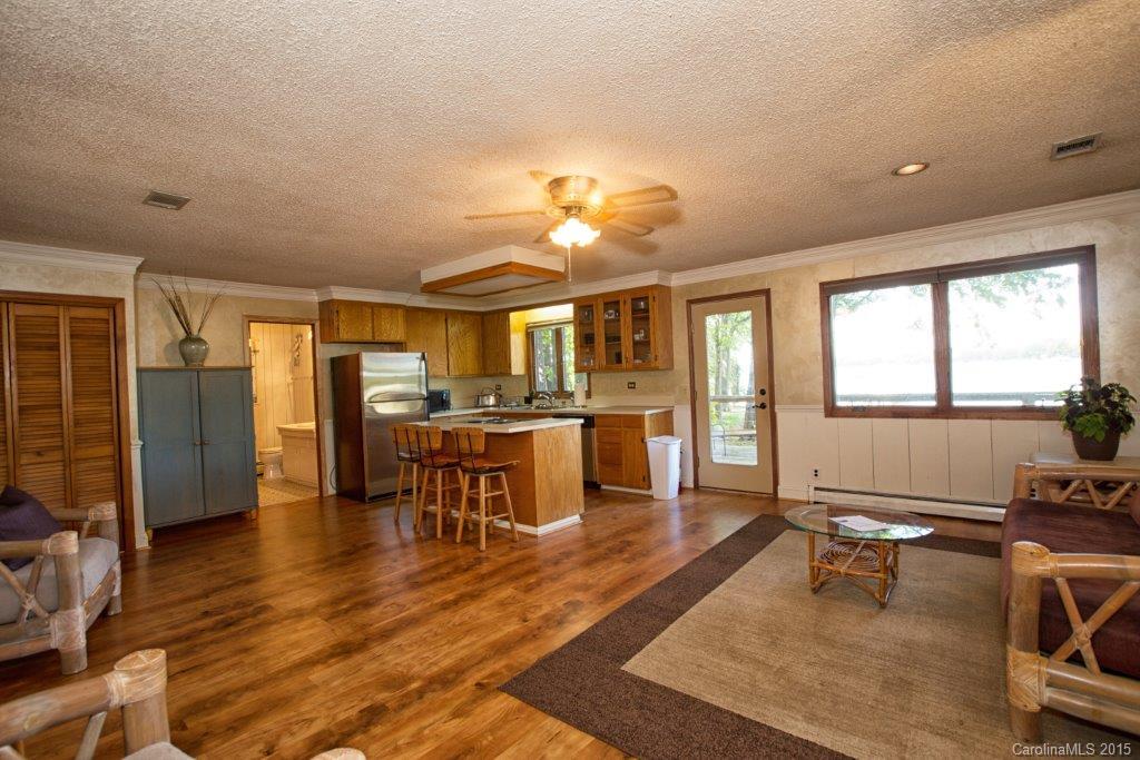 437 Robinson Road Mooresville, NC 28117 - Photo 11 of 20 Gallery Image 11