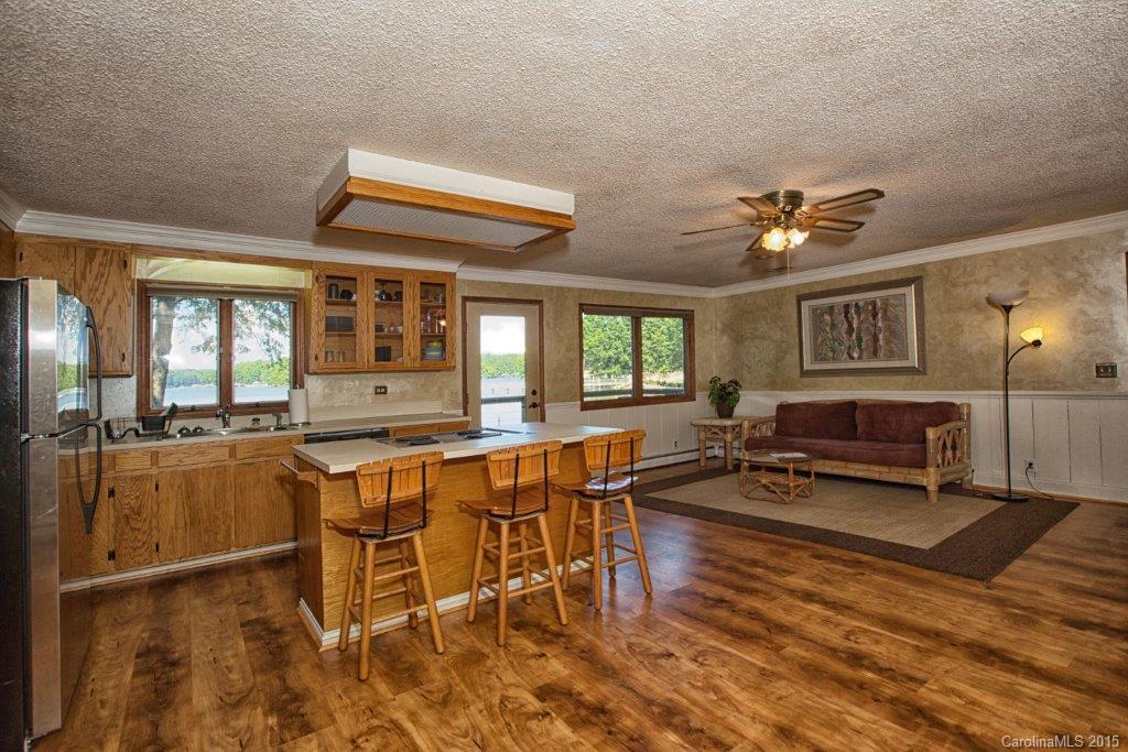 437 Robinson Road Mooresville, NC 28117 - Photo 10 of 20 Gallery Image 10