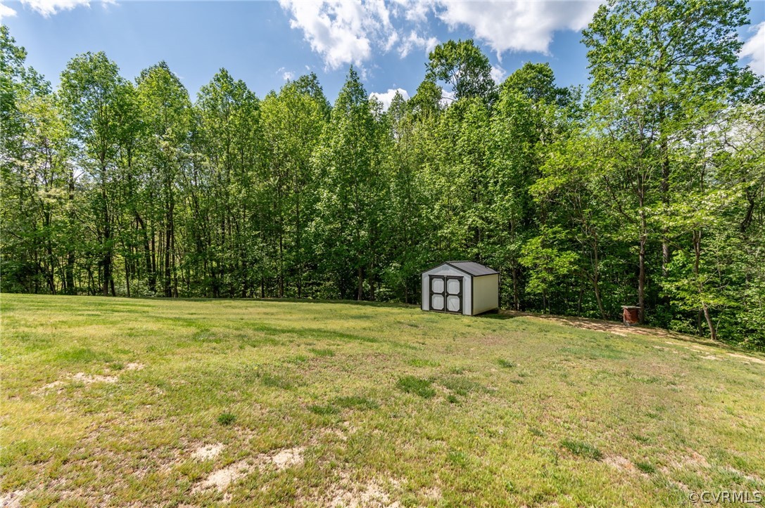 7606 Sugar Run Road Hopewell, VA 23860 - Photo 6 of 39 Gallery Image 6