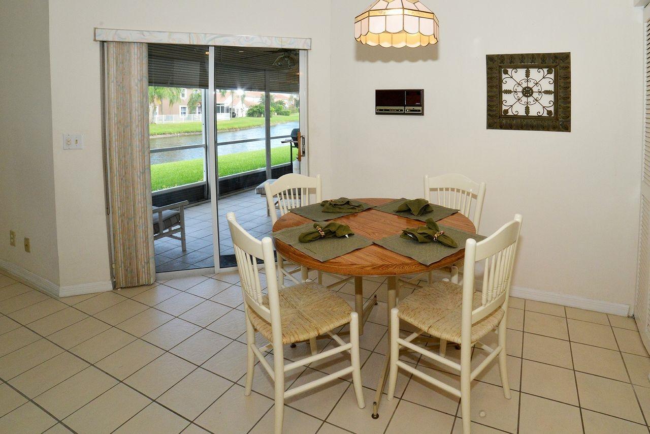 18250 Covina Way, Unit A Boca Raton, FL 33498 - Photo 6 of 16 Breakfast Area