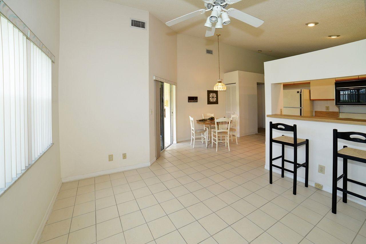 18250 Covina Way, Unit A Boca Raton, FL 33498 - Photo 7 of 16 Family Room/ Den