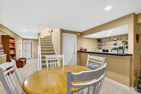$515,000 | 15 Oak Creek Trail, Madison, WI 53717