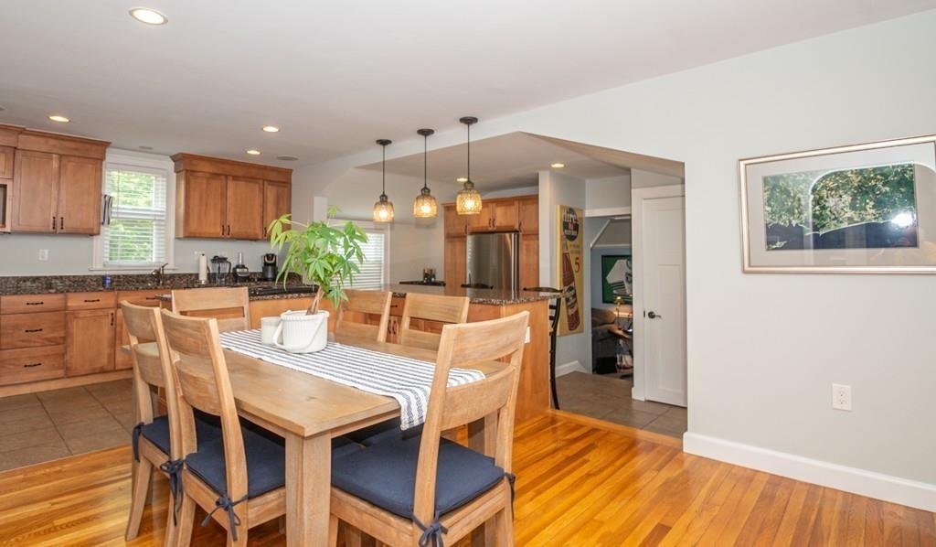 25 Morley Road Quincy, MA 02170 - Photo 4 of 27 Gallery Image 4
