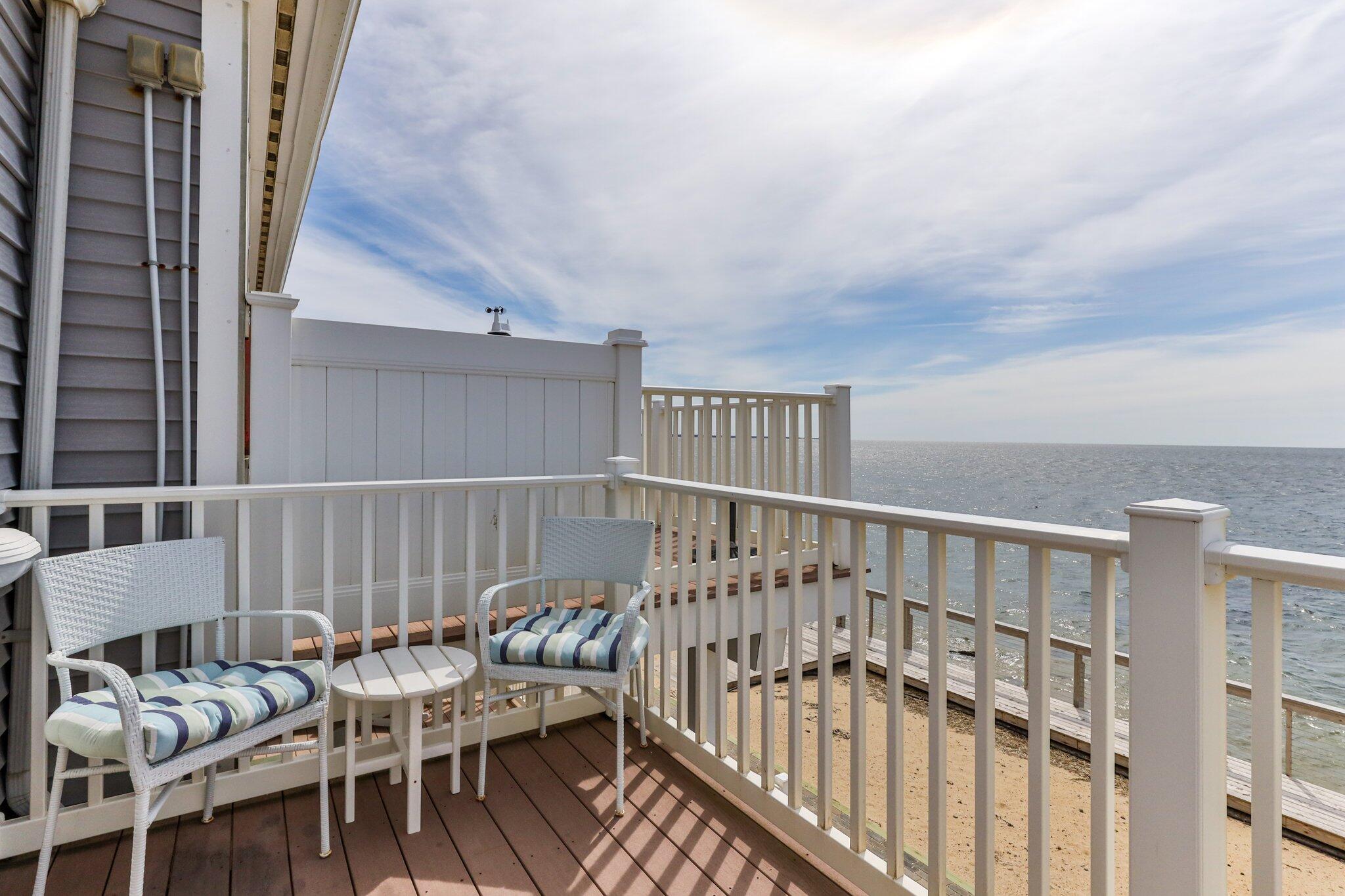 482 Shore Road, Unit 4 Truro, MA 02666 - Photo 13 of 17 15-web-or-mls-482-shore-rd