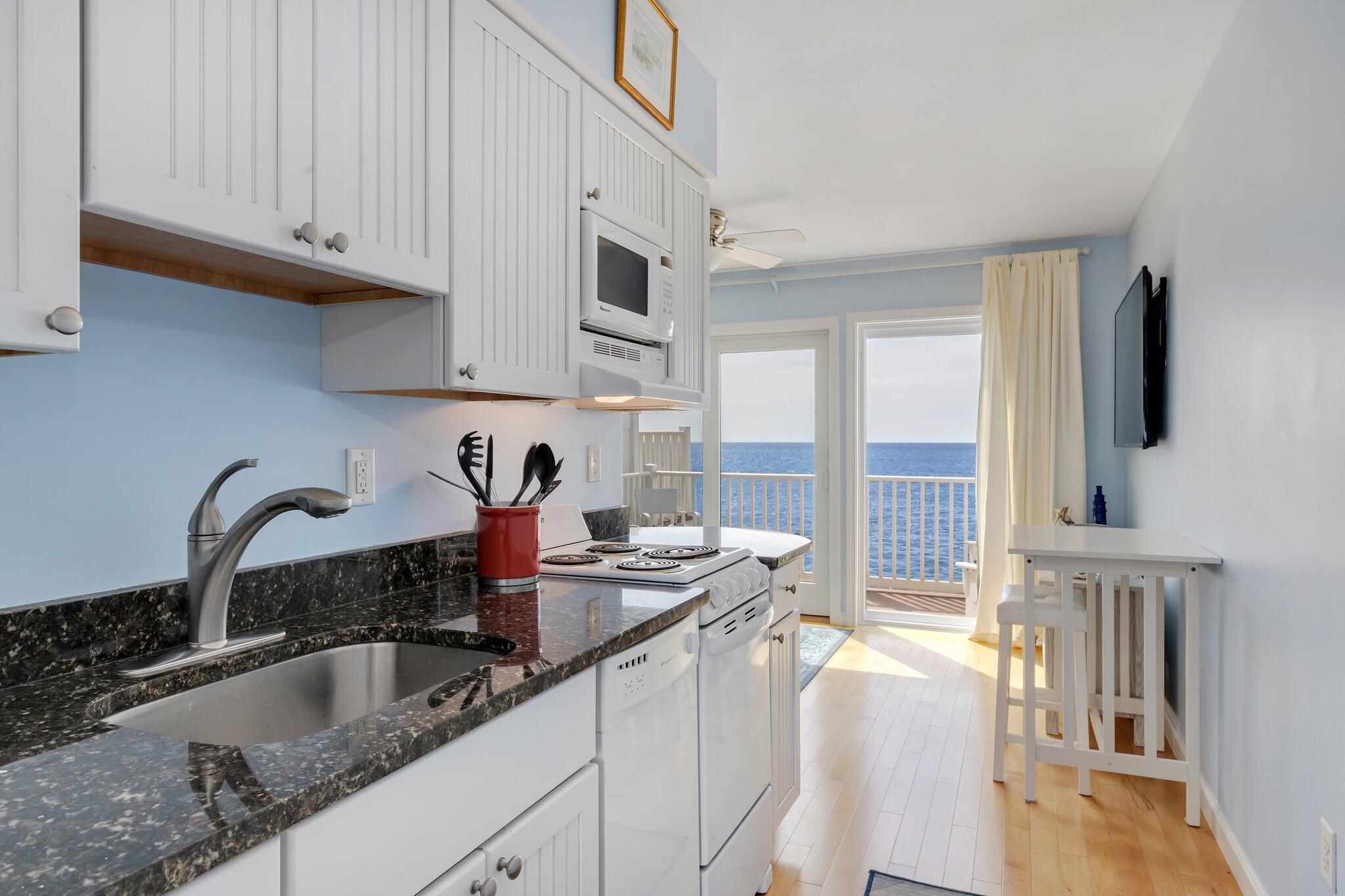 482 Shore Road, Unit 4 Truro, MA 02666 - Photo 3 of 17 5-web-or-mls-482-shore-rd
