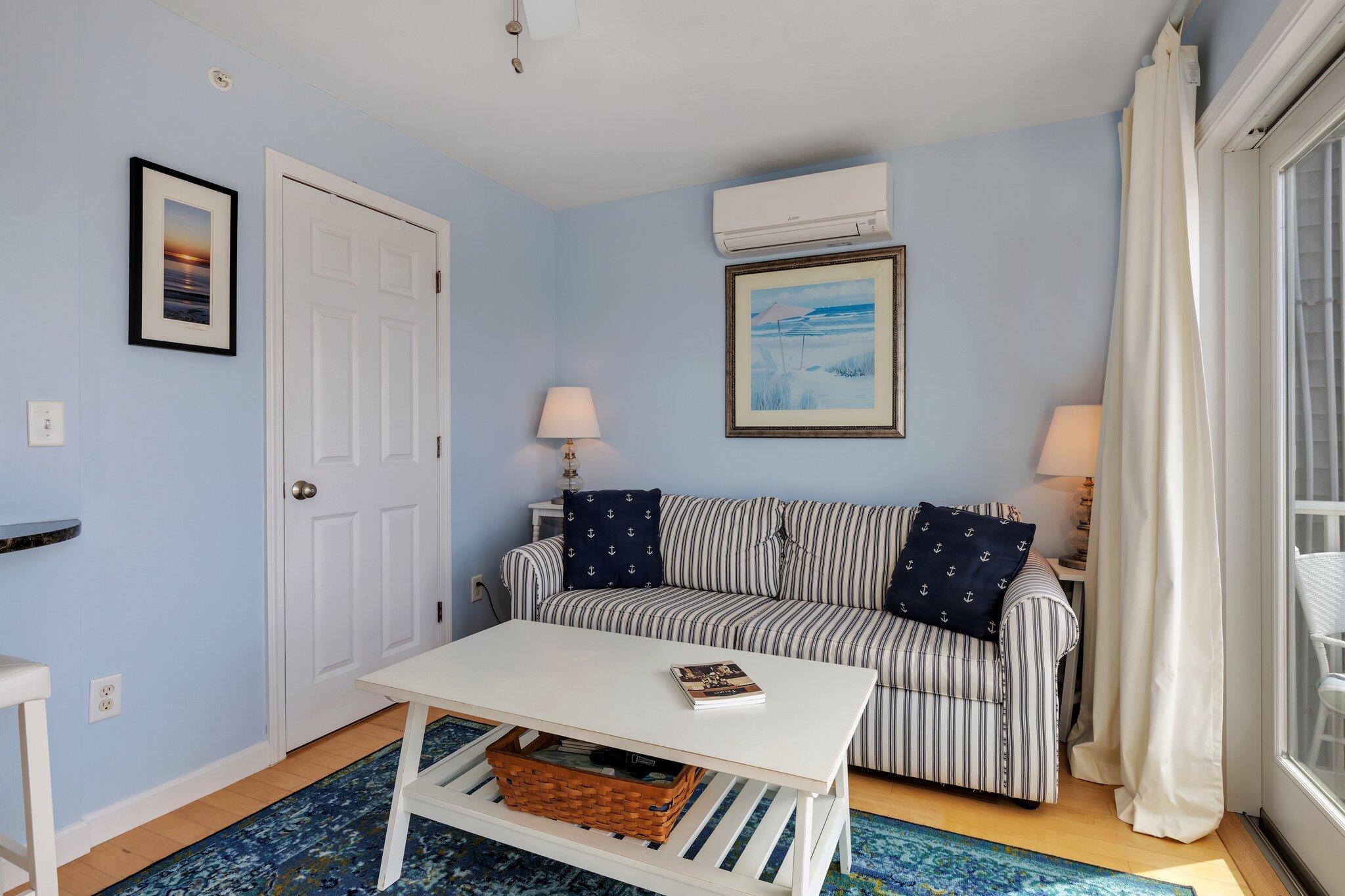 482 Shore Road, Unit 4 Truro, MA 02666 - Photo 7 of 17 9-web-or-mls-482-shore-rd