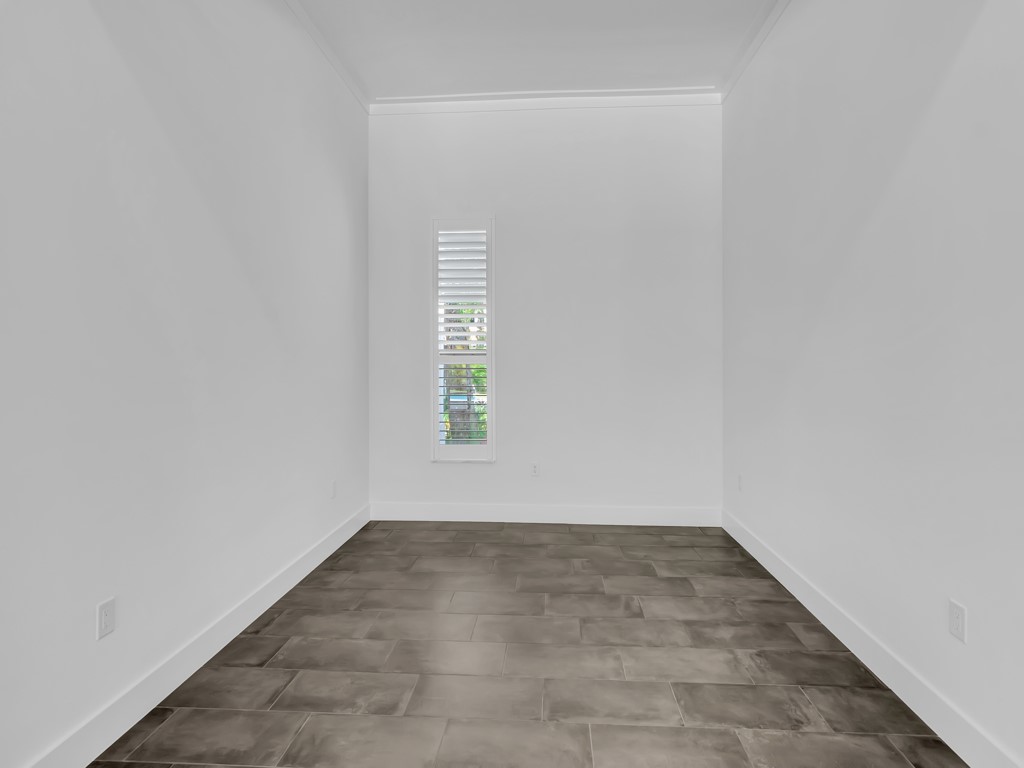 315 Holly Road Vero Beach, FL 32963 - Photo 13 of 36 Gallery Image 13