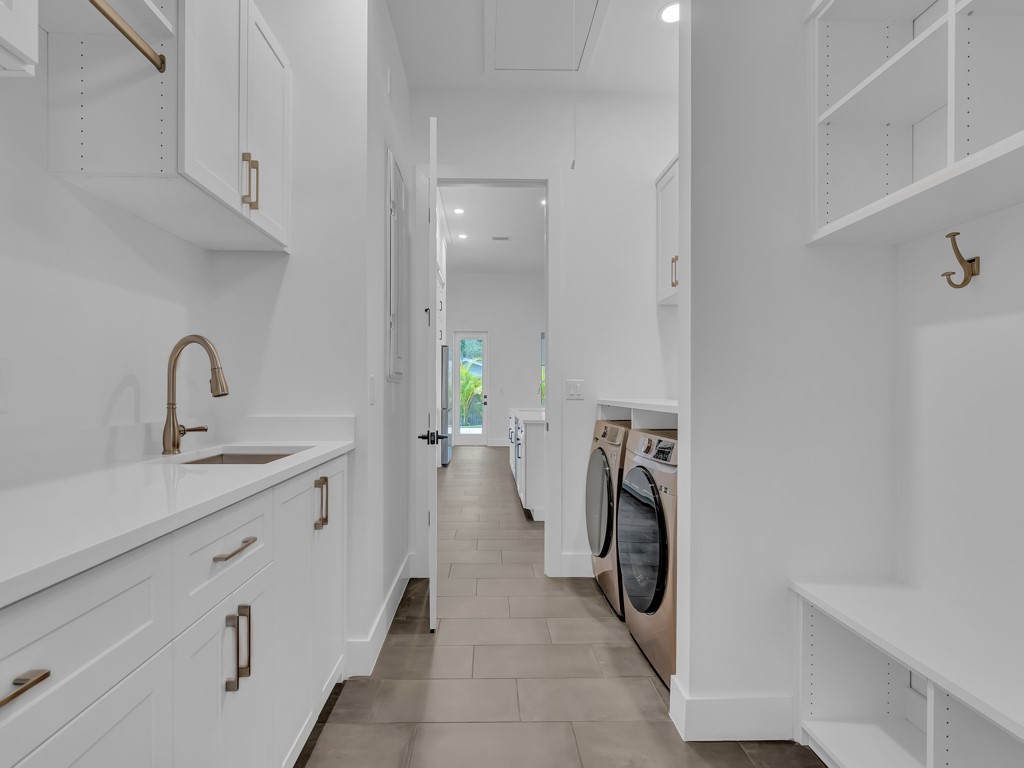 315 Holly Road Vero Beach, FL 32963 - Photo 24 of 36 Gallery Image 24